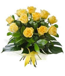 12 Yellow Roses